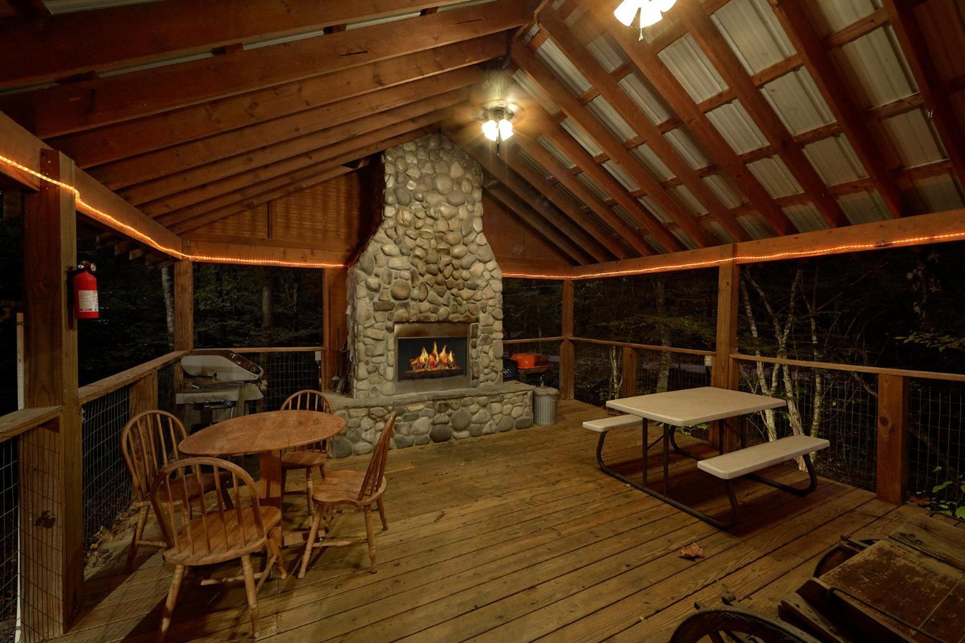גטלינבורג Creeksong Holiday Home מראה חיצוני תמונה